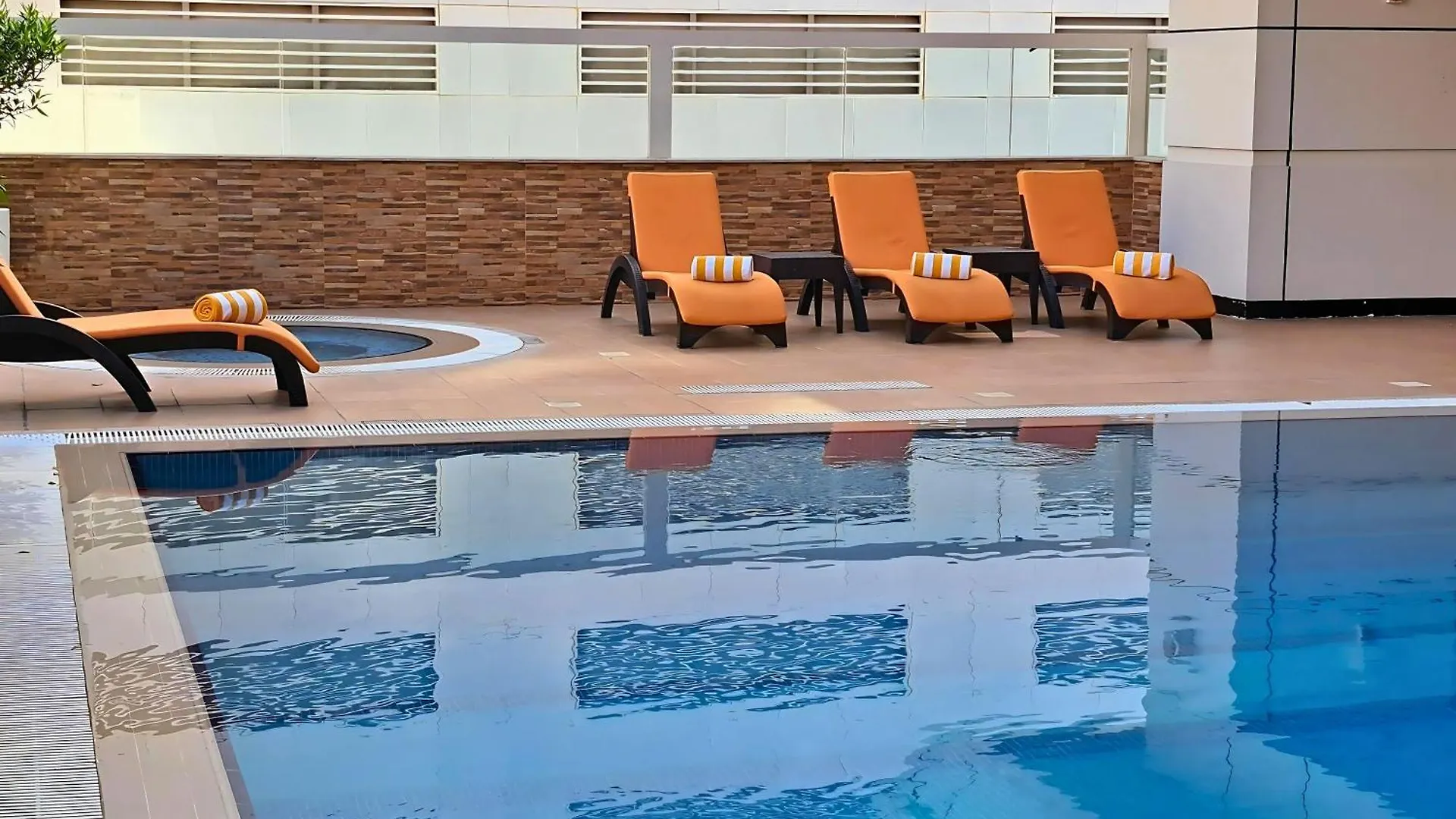 Barcelo Residences Dubai Marina